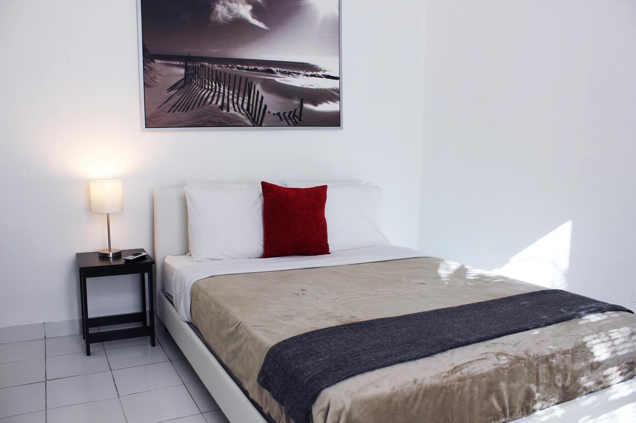 Gladiolas 1208 Ponce Bagian luar foto