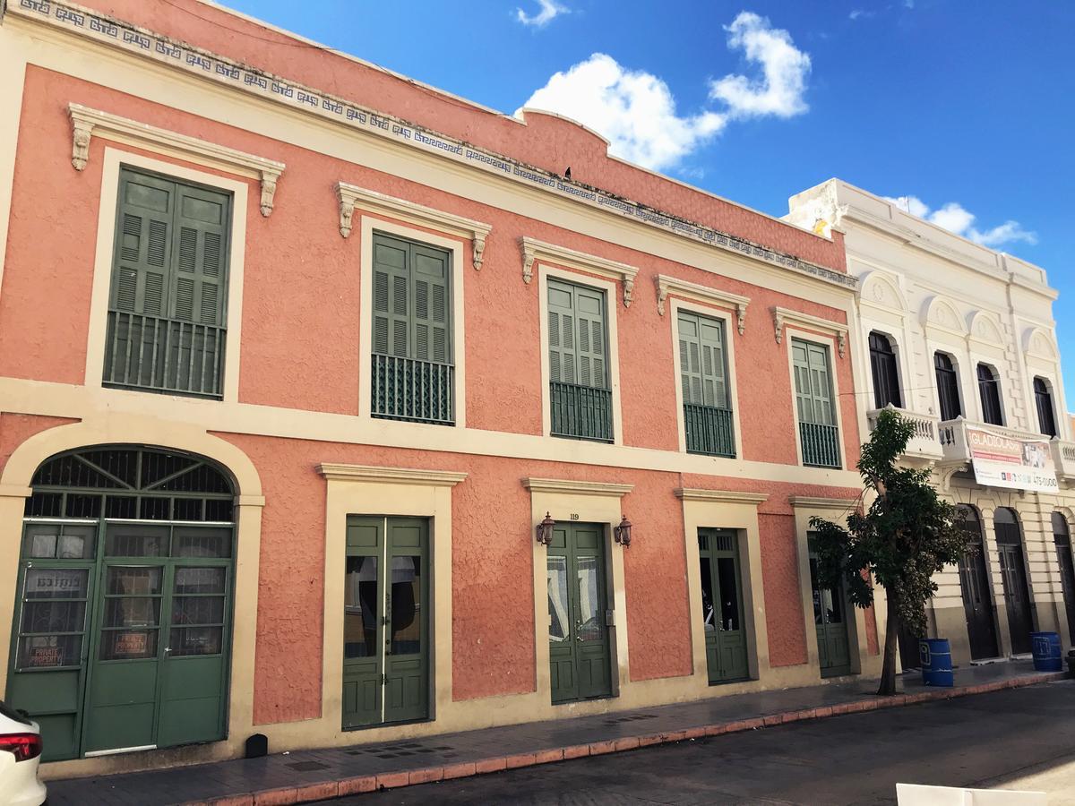 Gladiolas 1208 Ponce Bagian luar foto